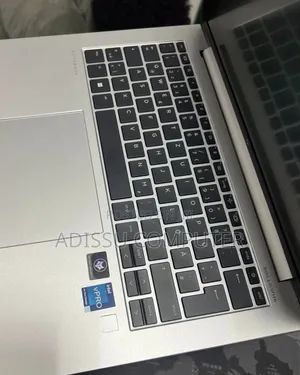 New Laptop HP EliteBook 840 G9 16GB Intel Core i7 SSD 512GB