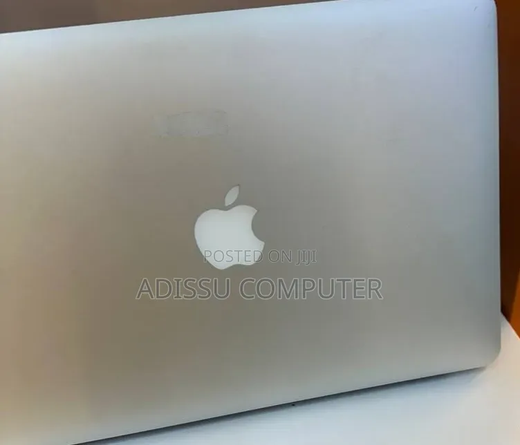 New Laptop Apple MacBook Air 2017 8GB Intel Core i5 SSD 256GB
