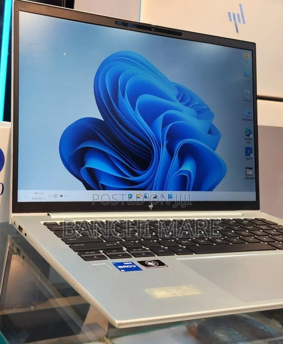 New Laptop HP EliteBook 840 G9 16GB Intel Core i5 SSD 512GB