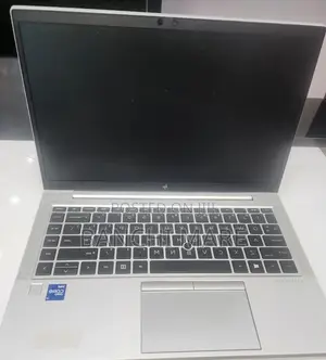 New Laptop HP EliteBook 840 G8 16GB Intel Core i7 SSD 512GB