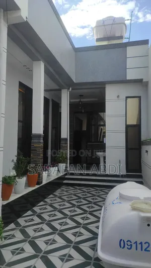 Furnished 4bdrm Villa in L-Shape House, Akaky Kaliti for sale