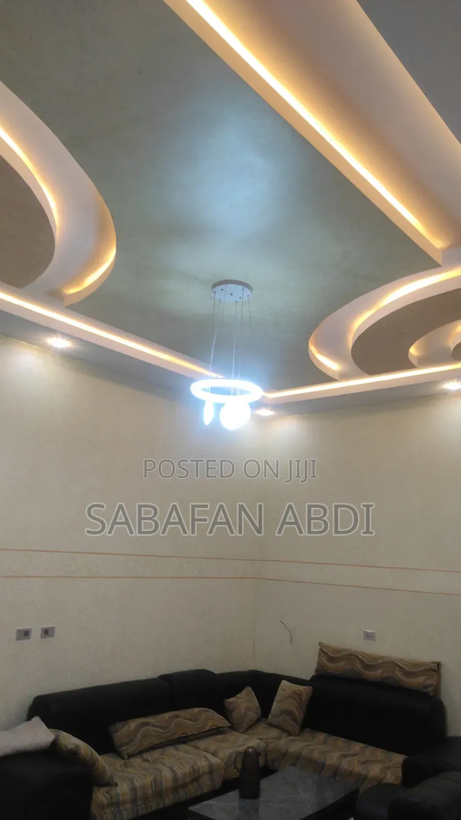 Furnished 4bdrm Villa in L-Shape House, Akaky Kaliti for sale