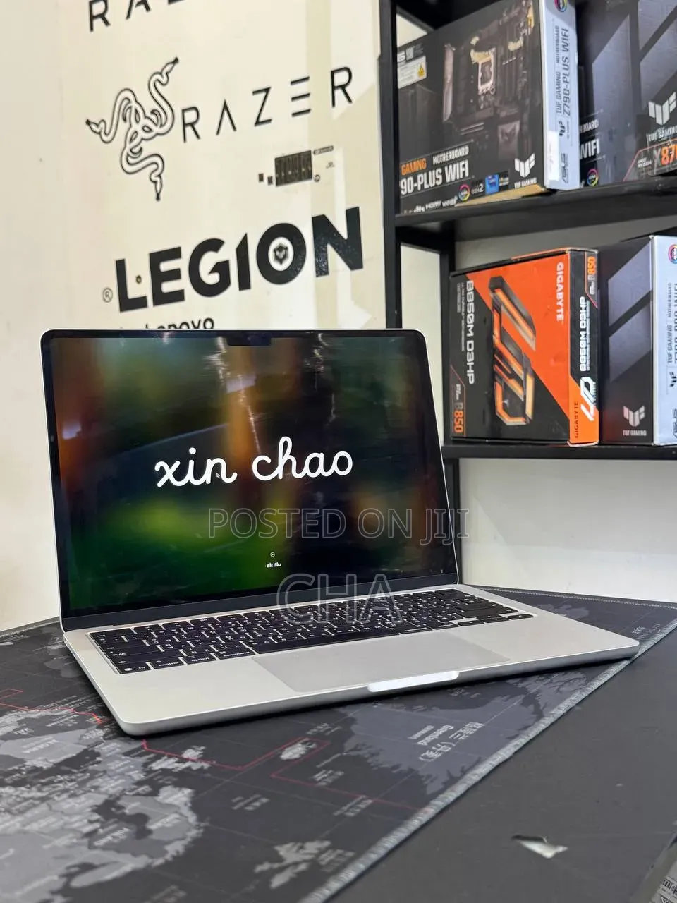 New Laptop Apple MacBook Air 2025 M4 24GB Apple M4 SSD 512GB