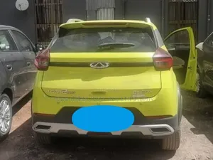 Chery Tiggo 2 2022 Yellow