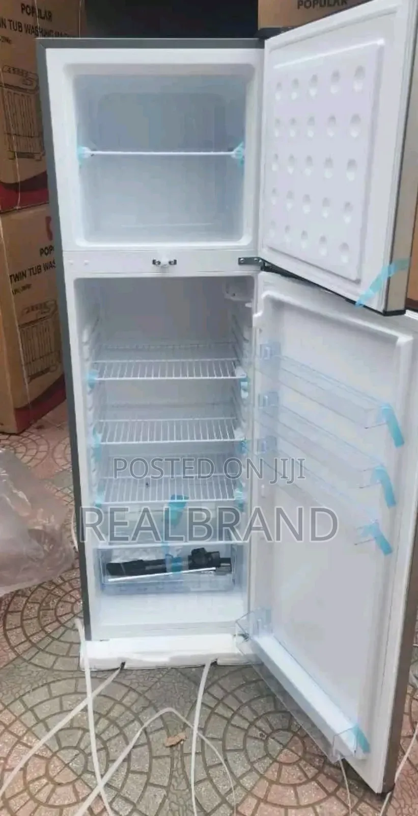 Refregerator