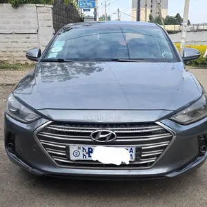 Hyundai Avante 2017 Gray