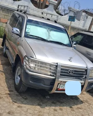 Toyota Land Cruiser 2005 Purple