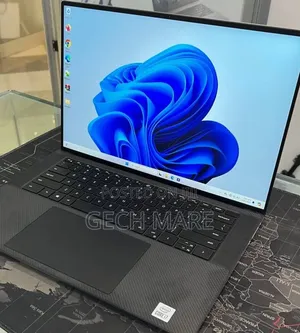 New Laptop Dell XPS 15 16GB Intel Core i7 SSD 512GB