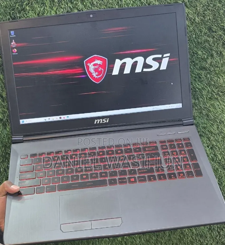 New Laptop MSI MSI Sword 15 16GB Intel Core i5 SSD 256GB