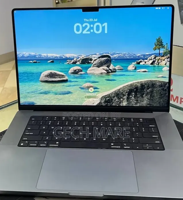 New Laptop Apple MacBook Pro 2021 M1 32GB Apple M1 SSD 512GB