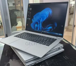 New Laptop HP EliteBook 840 G10 16GB Intel Core i7 SSD 512GB