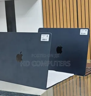 New Laptop Apple MacBook Air 2025 M4 16GB Apple M4 SSD 256GB