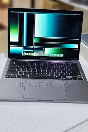 New Laptop Apple MacBook Pro 2022 M2 8GB Apple M2 SSD 256GB