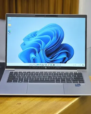 New Laptop HP EliteBook 840 G10 16GB Intel Core i7 SSD 512GB