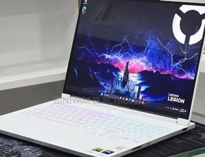 New Laptop Lenovo Legion 7 32GB Intel Core Ultra 7 SSD 1T