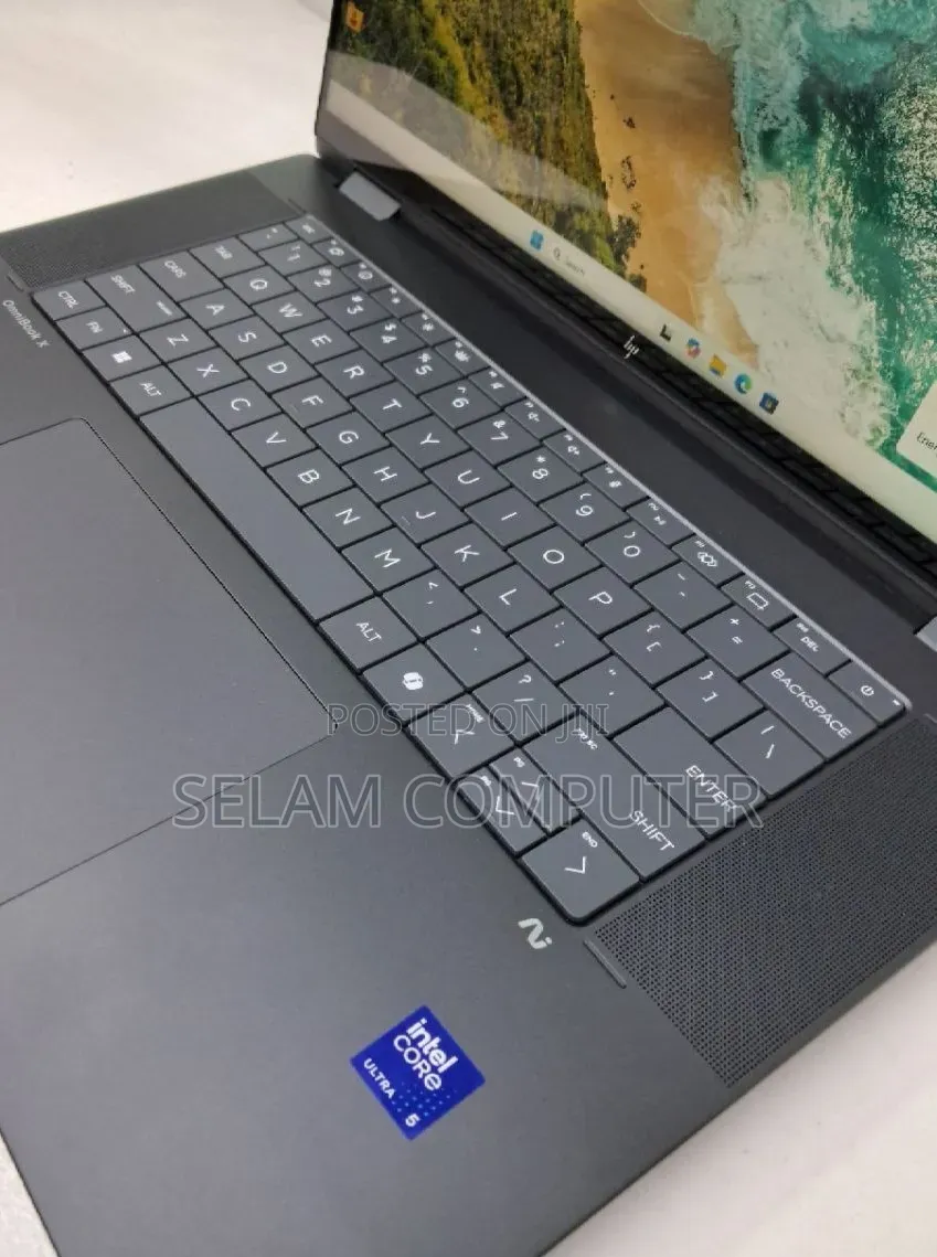 New Laptop HP OmniBook 7 16" 16GB Intel Core Ultra 5 SSD 512GB