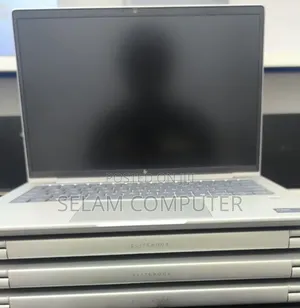 New Laptop HP ProBook 460 G11 16GB Intel Core Ultra 7 SSD 512GB