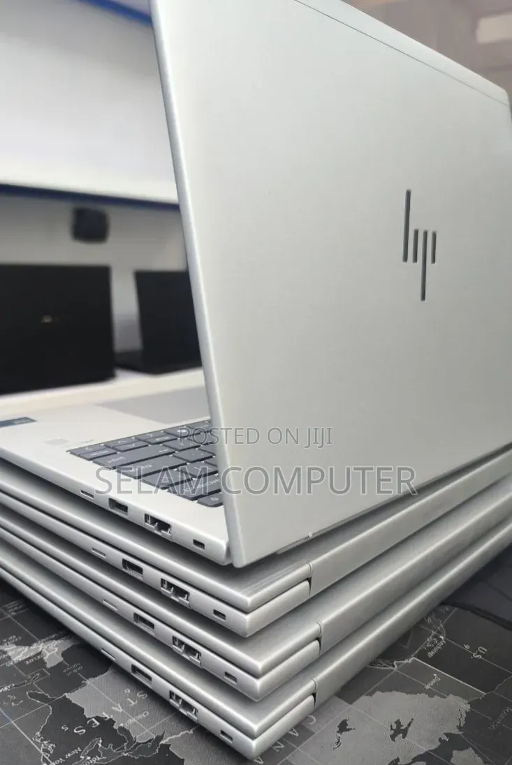 New Laptop HP ProBook 460 G11 16GB Intel Core Ultra 7 SSD 512GB