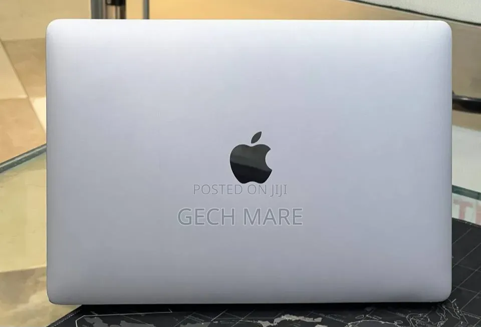 New Laptop Apple MacBook Air 2020 M1 16GB Intel SSD 512GB