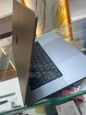 New Laptop Apple MacBook Pro 2021 M1 16GB Apple M1 SSD 512GB