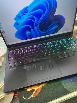 New Laptop Lenovo Legion Pro 7 32GB Intel Core i9 SSD 1T