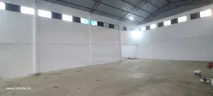የሚከራይ መጋዘን 500ካሬ