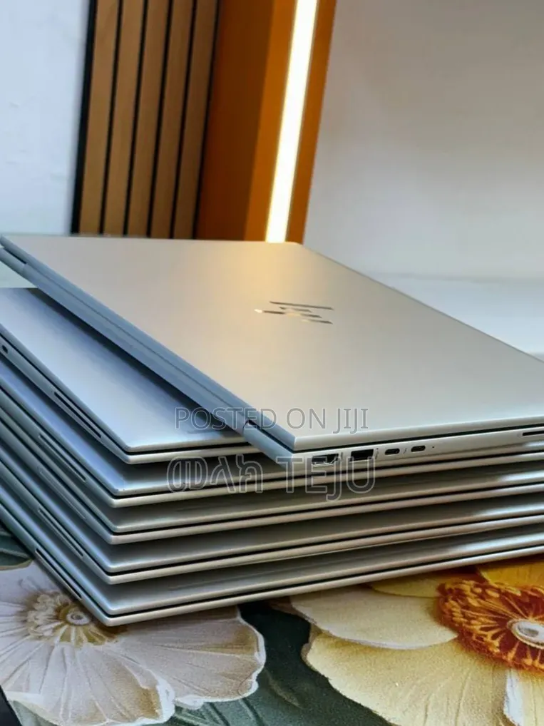 New Laptop HP EliteBook x360 1040 G9 16GB Intel Core i7 SSD 512GB