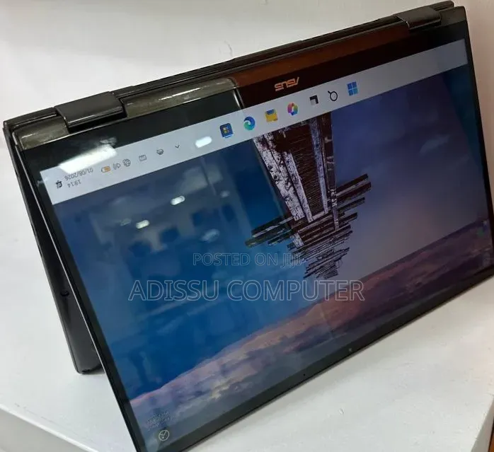 New Laptop Asus ZenBook Flip UX360CA 16GB Intel Core i7 SSD 256GB