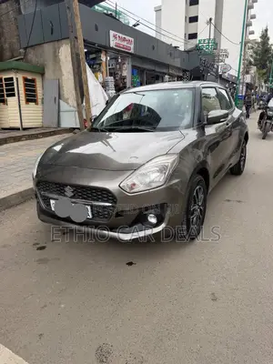 Suzuki Swift 2021 Brown
