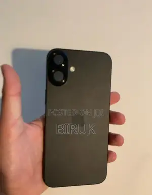 New Apple iPhone 16 128 GB Black