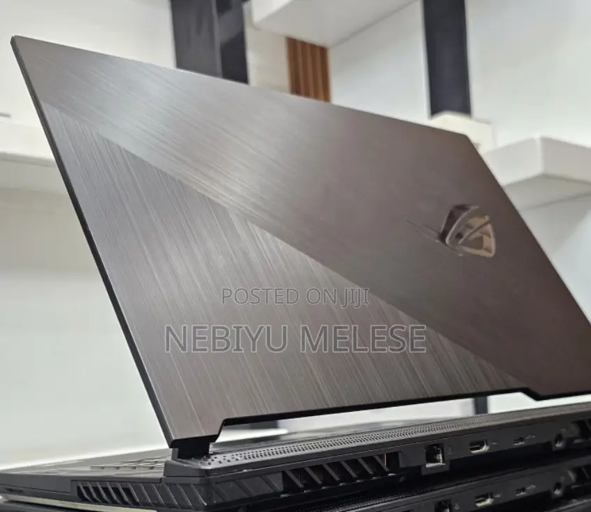 New Laptop Asus ROG Strix G15 16GB Intel Core i7 SSD 512GB