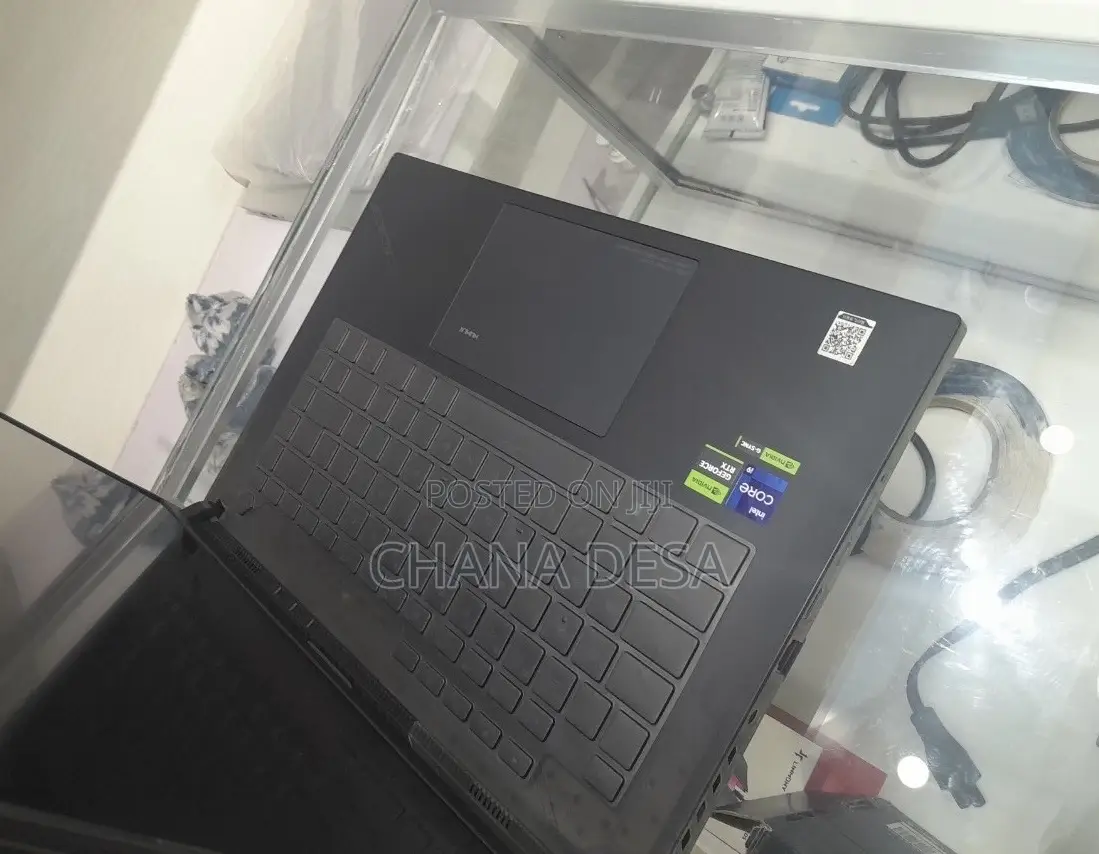 New Laptop Asus 16GB Intel Core i9 SSD 1T