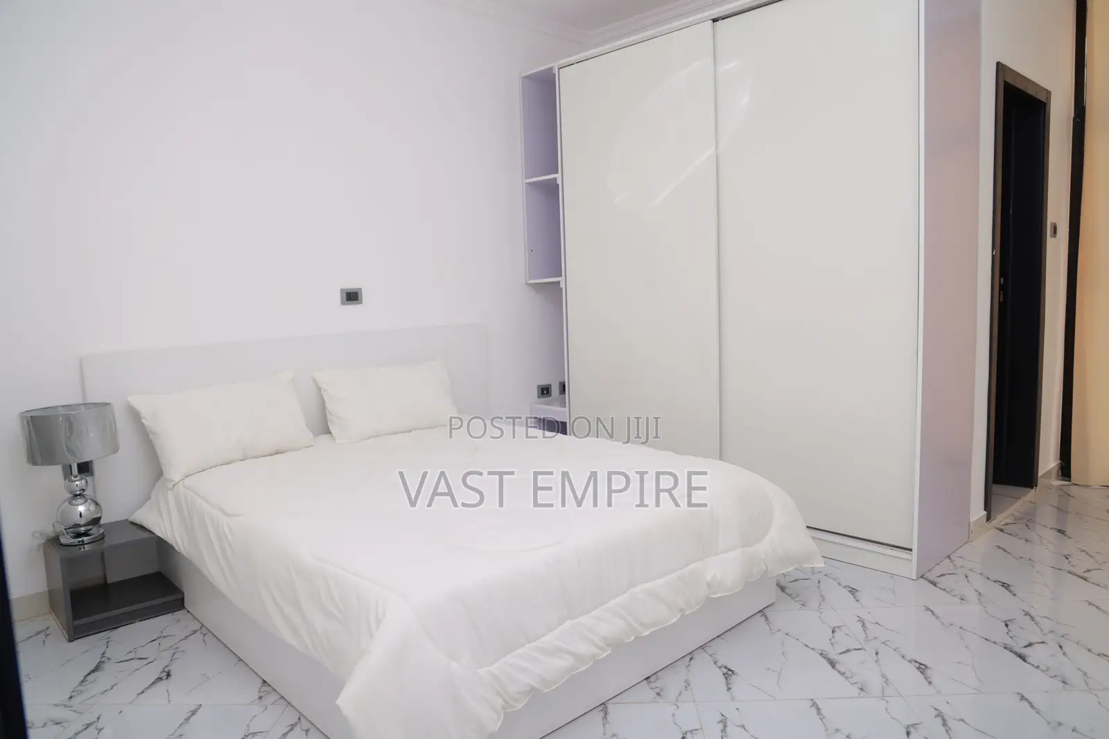 5bdrm Villa in Bole for sale