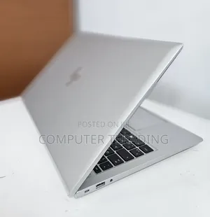 New Laptop HP ZBook Studio G8 16GB Intel Core i7 SSD 512GB