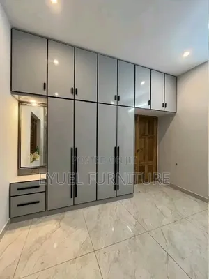 Closet/ቁምሳጥን በፈለጉት Design እና አማ