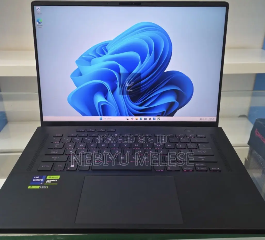 New Laptop Asus ROG Zephyrus G15 16GB Intel Core i9 SSD 1T