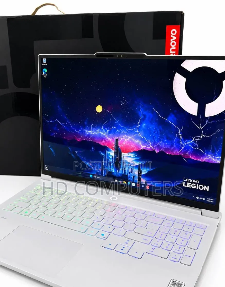 New Laptop Lenovo Legion 5 32GB Intel Core Ultra 9 SSD 1T