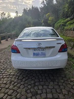 Toyota Yaris 2008 White