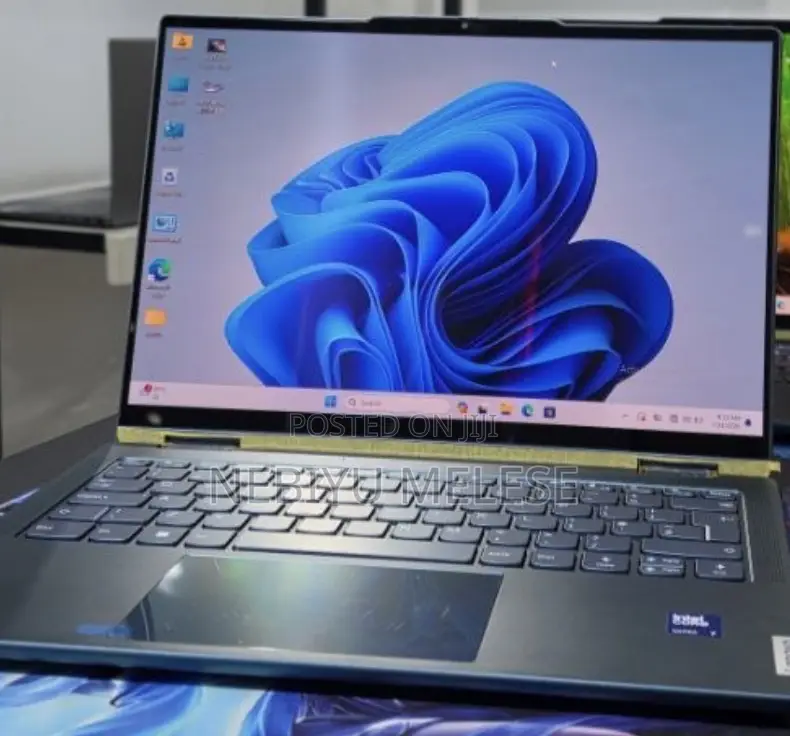 New Laptop Lenovo Yoga 3 16GB Intel Core Ultra 7 SSD 512GB