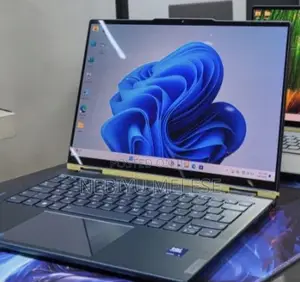 New Laptop Lenovo Yoga 3 16GB Intel Core Ultra 7 SSD 512GB