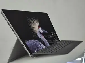 New Laptop Microsoft Surface 8GB Intel Core i5 SSD 128GB