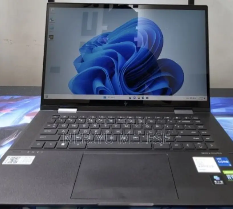 New Laptop HP Envy x360 16GB Intel Core i5 SSD 512GB
