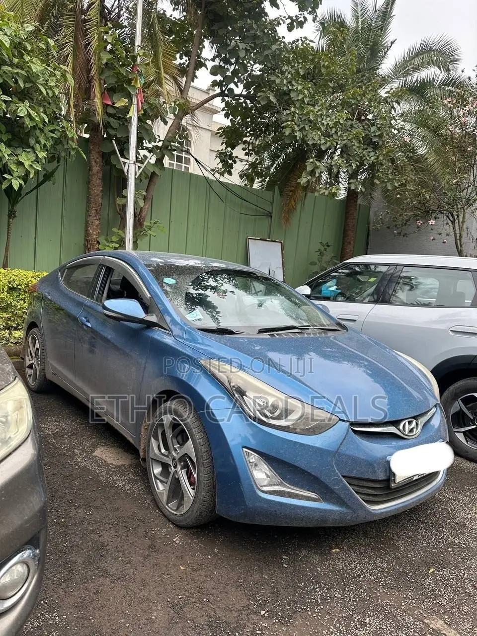 Hyundai Avante 2015 Blue