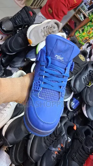 Air Jordan 4 Retro Brand New