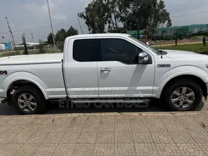 Ford F-150 2018 White