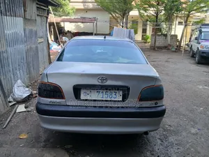 Toyota Carina 1999 Silver