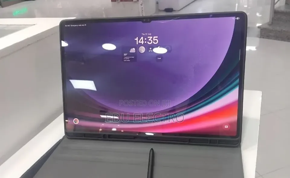 New Laptop Samsung Galaxy Book 2 16GB Intel Core i9 SSD 256GB