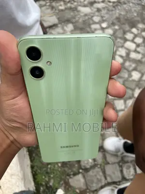 Samsung Galaxy A05 64 GB Green