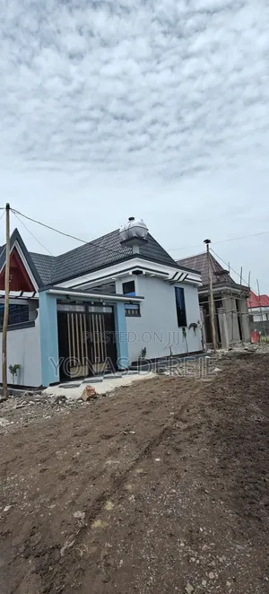 Furnished 6bdrm House in ዱከም, East Shewa for sale