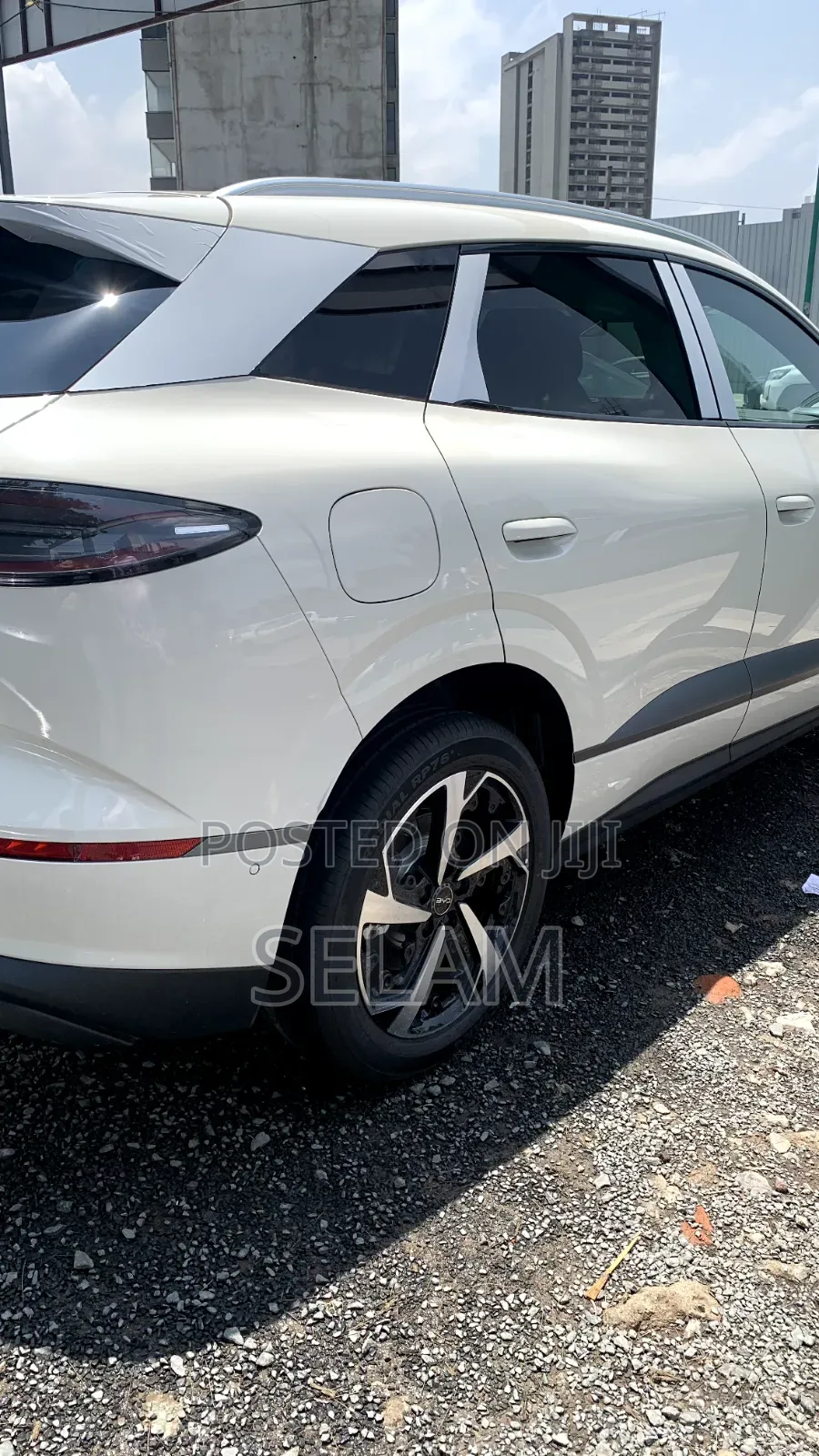 New BYD Sealion 06 EV 2025 Off white